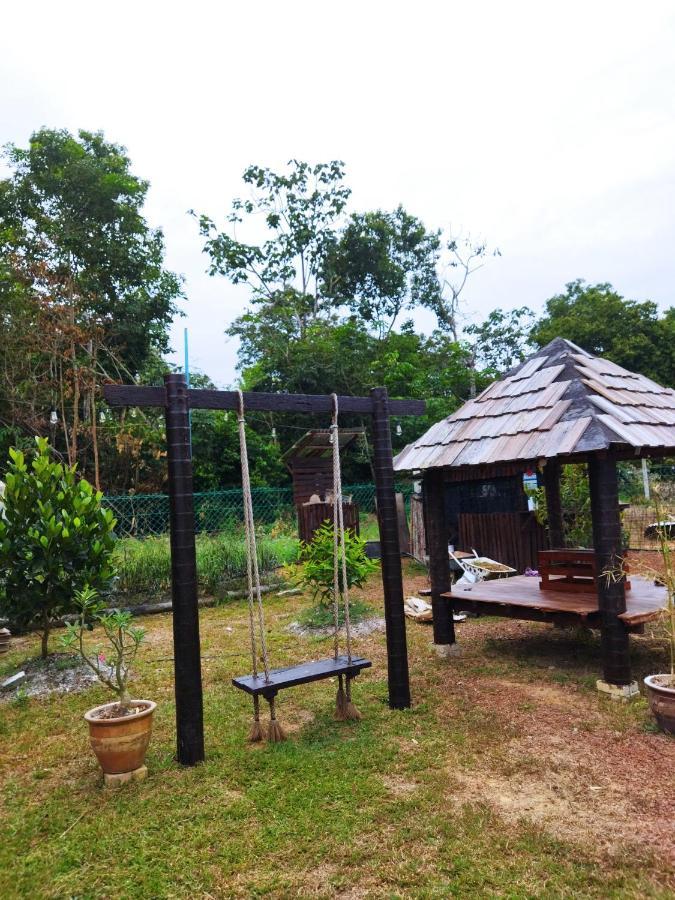 Rumah tetamu Tehel